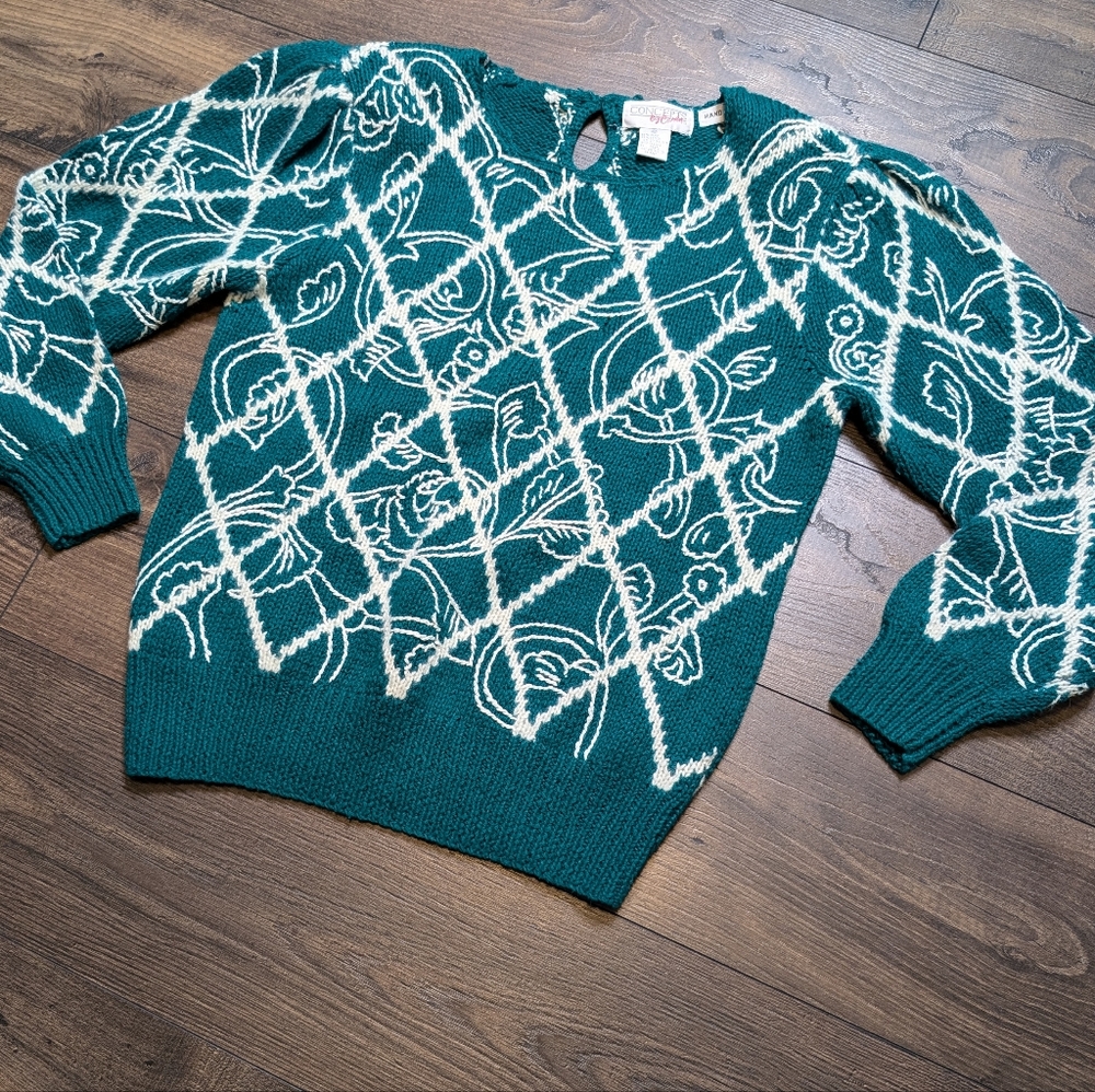 Vintage Concepts by Caren Hand Knit Blue Green‎ Sweater Size Medium